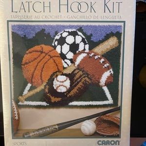 WonderArt Latch Hook Kit